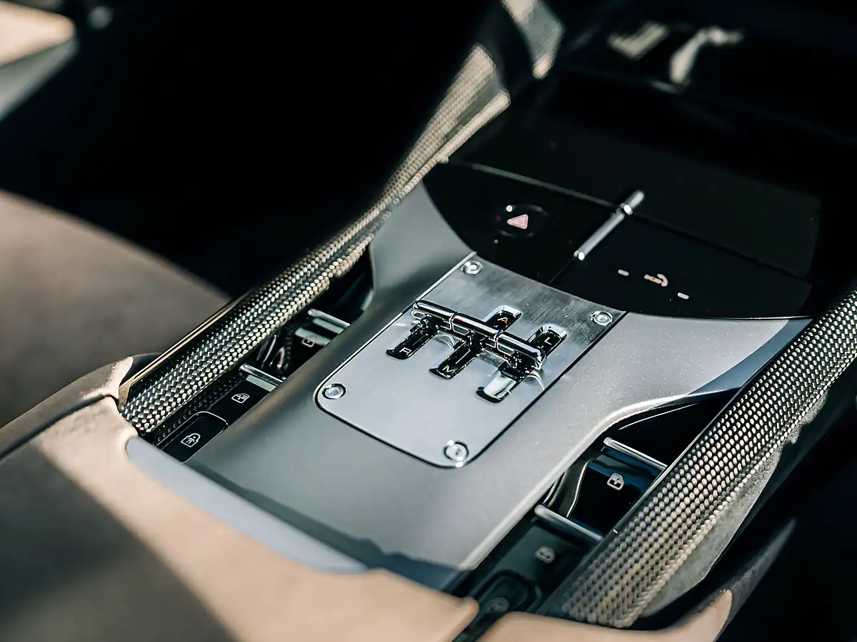 Used 2024 Ferrari Purosangue Verde Dora - Interior and Exterior details 17