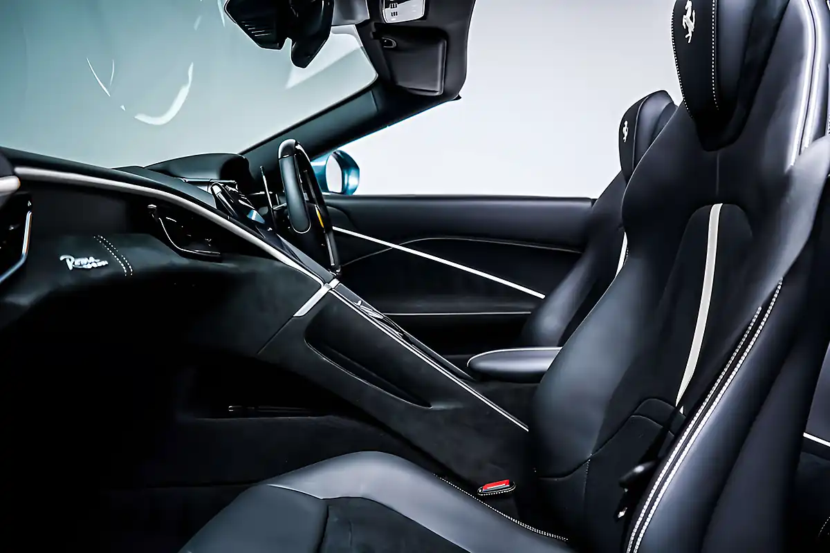 Used 2024 Ferrari Roma Spider Celeste Trevi - Interior and Exterior details 7