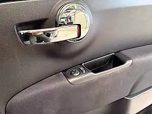 Used 2024 Fiat 500 Hatchback 3dr Dew Green - Interior and Exterior details 10