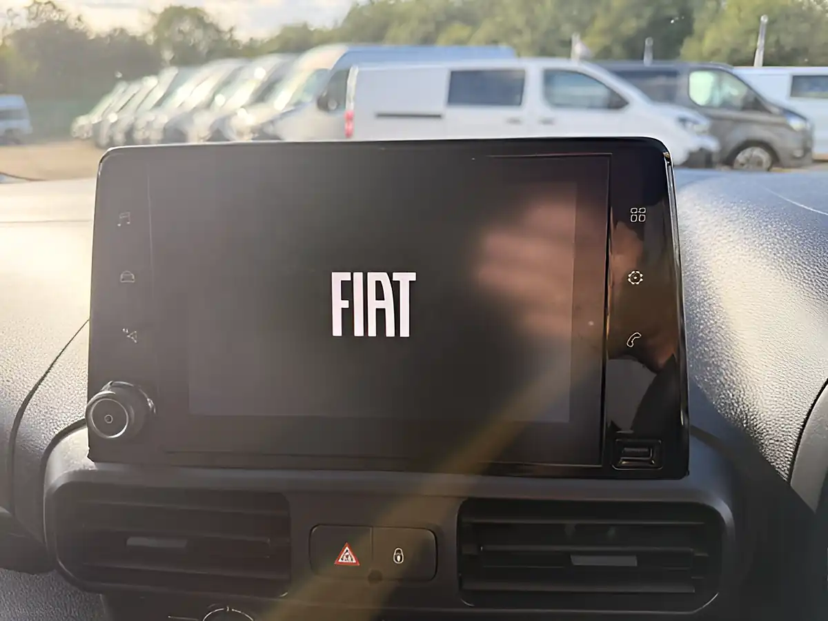 Used 2024 Fiat Doblo Maxi Professional L2 Lwb White - Interior and Exterior details 15