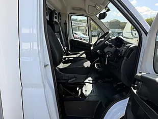 Used 2024 Fiat Ducato Business Edition Maxi Lo Loader Luton White - Interior and Exterior details 14