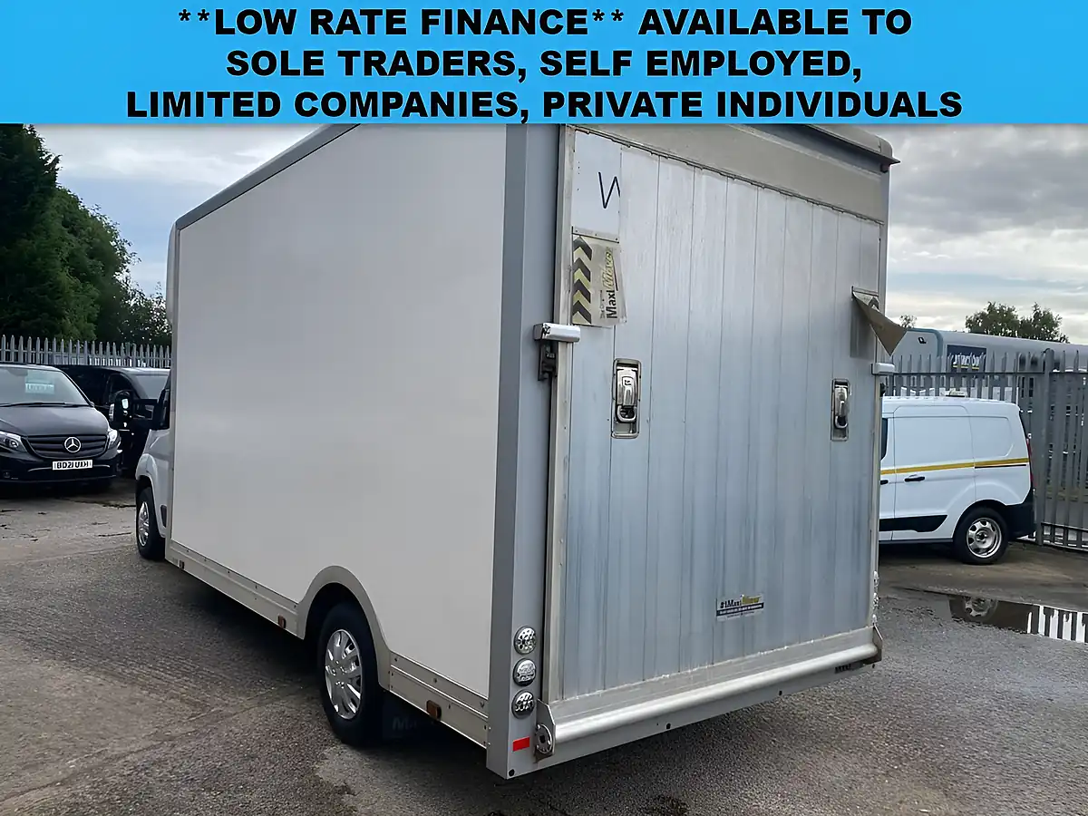 Used 2024 Fiat Ducato Low Loader Luton White - Interior and Exterior details 6