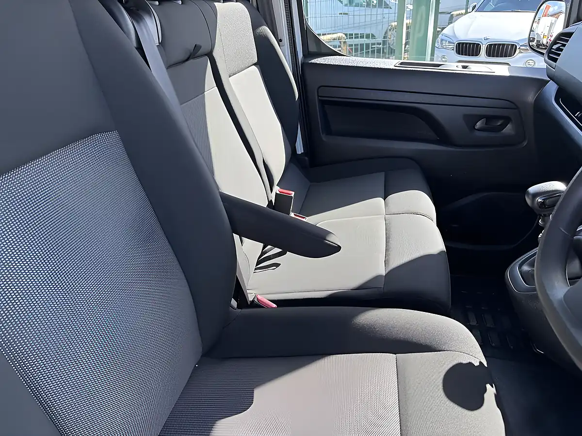 Used 2024 Fiat Scudo Primo White - Interior and Exterior details 9