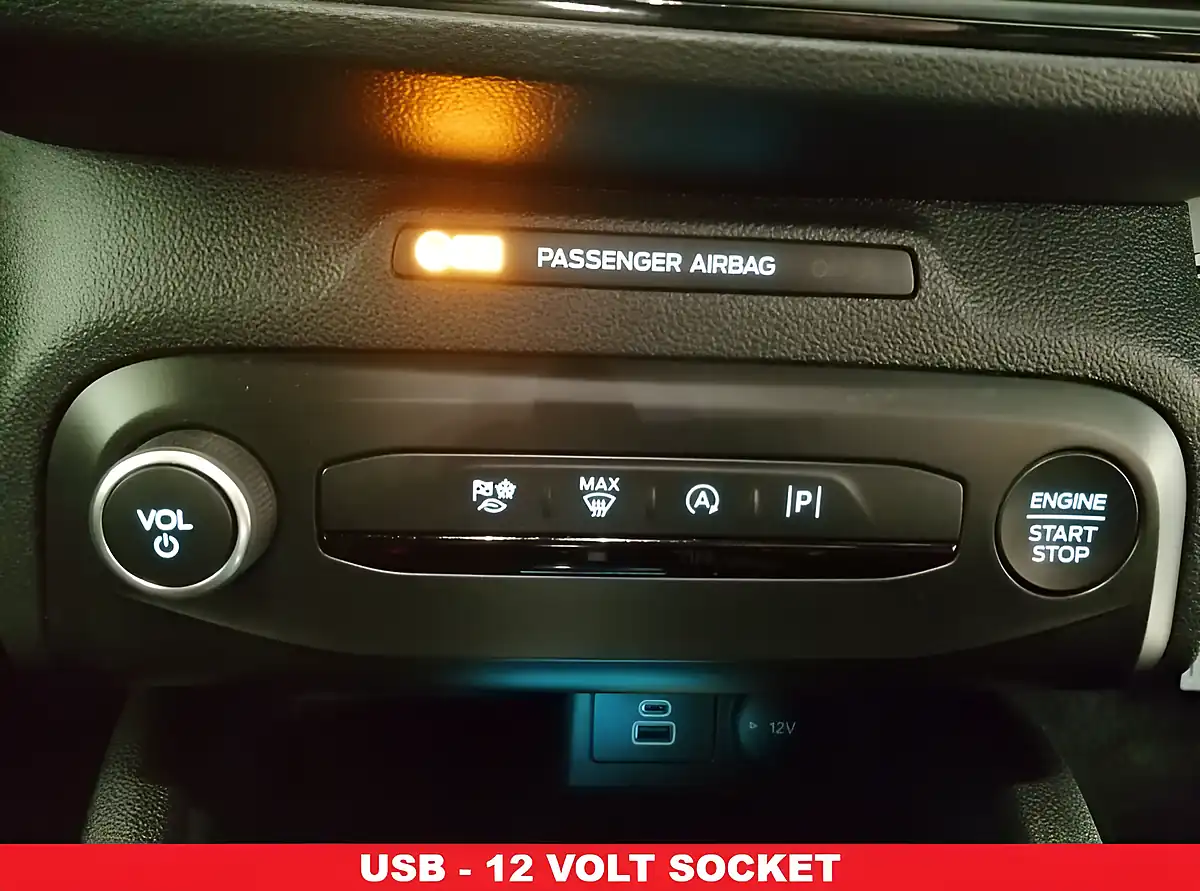 Used 2024 Ford Focus ST-Line Grey - Interior and Exterior details 20