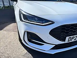 Used 2024 Ford Focus ST-Line White - Interior and Exterior details 11