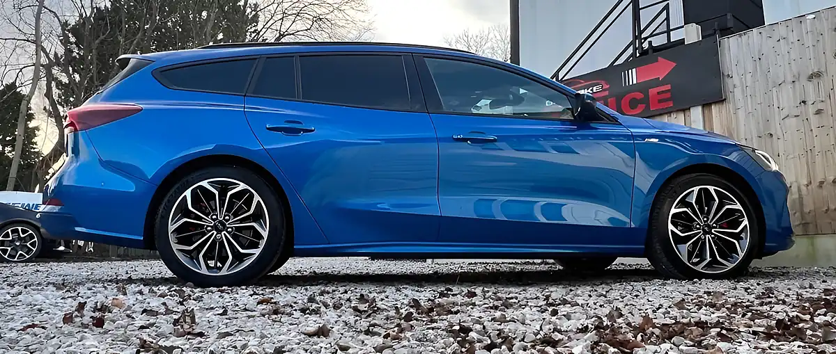 Used 2024 Ford Focus ST-Line X Blue - Interior and Exterior details 13