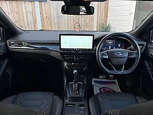 Used 2024 Ford Focus ST-Line X Blue - Interior and Exterior details 6