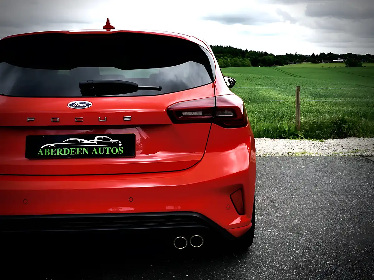 Used 2024 Ford Focus ST-Line X Red - Interior and Exterior details 11