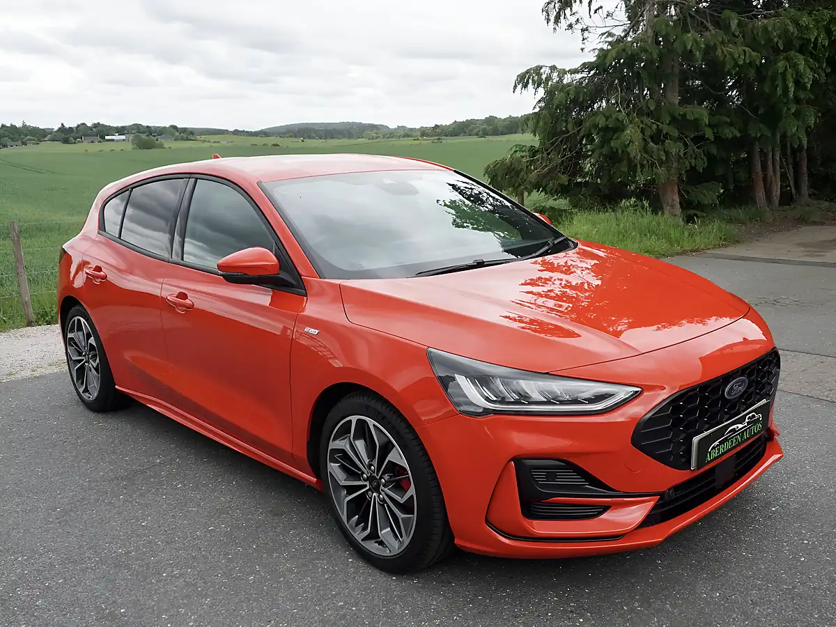 Used 2024 Ford Focus ST-Line X Red - Interior and Exterior details 20