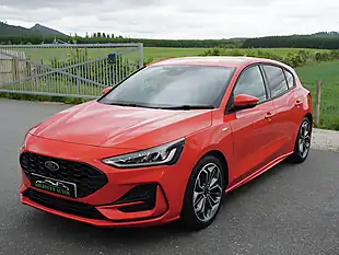 Used 2024 Ford Focus ST-Line X Red - Interior and Exterior details 3