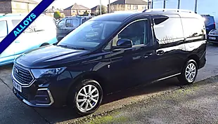Used 2024 Ford Grand Tourneo Connect Titanium Black - Interior and Exterior details 4