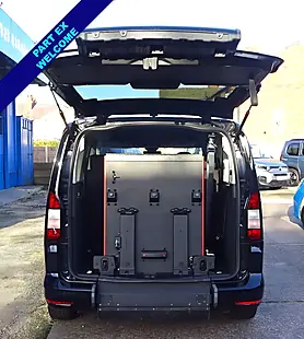 Used 2024 Ford Grand Tourneo Connect Titanium Black - Interior and Exterior details 8