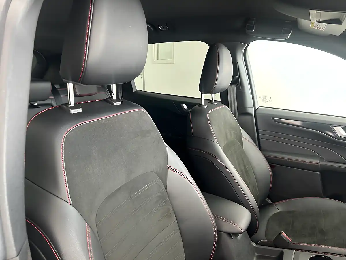 Used 2024 Ford Kuga ST-Line Edition Silver - Interior and Exterior details 14