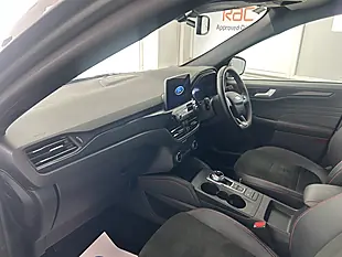 Used 2024 Ford Kuga ST-Line Edition Silver - Interior and Exterior details 18
