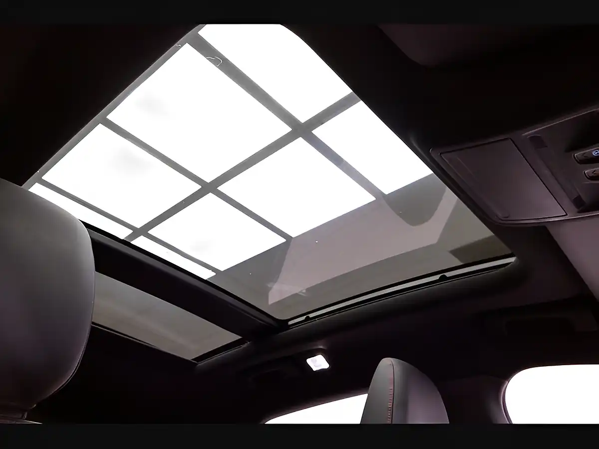 Used 2024 Ford Kuga ST-Line X Edition Blue - Interior and Exterior details 4