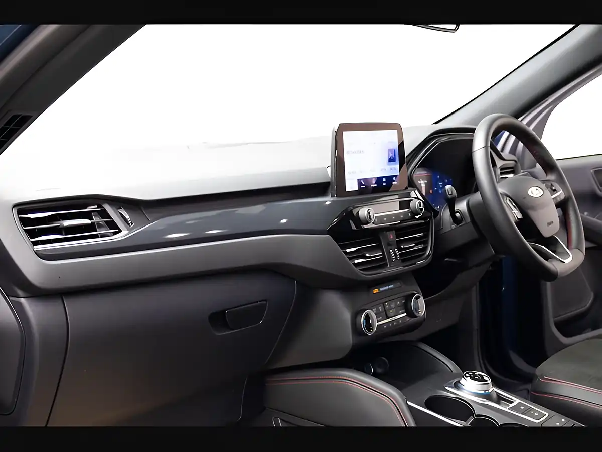 Used 2024 Ford Kuga ST-Line X Edition Blue - Interior and Exterior details 7