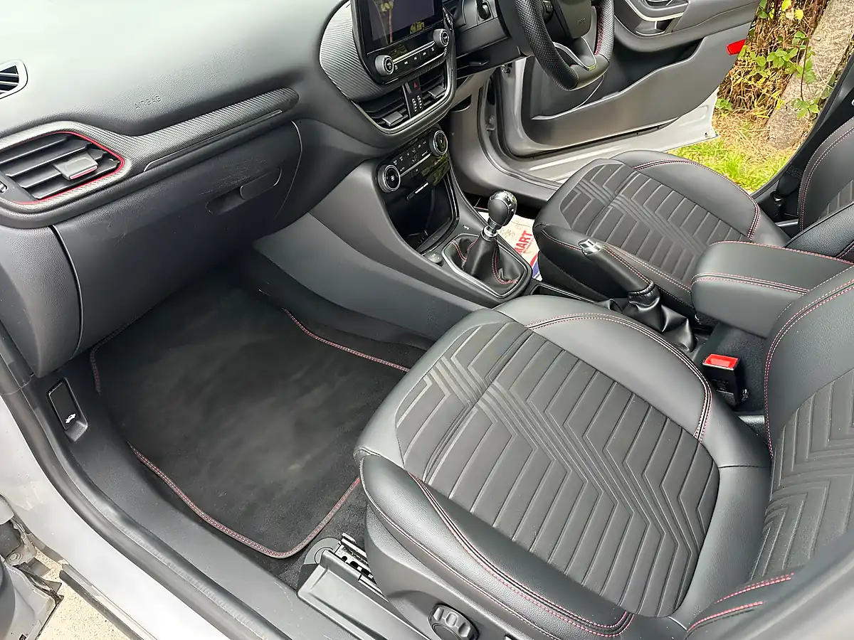 Used 2024 Ford Puma - Interior and Exterior details 11