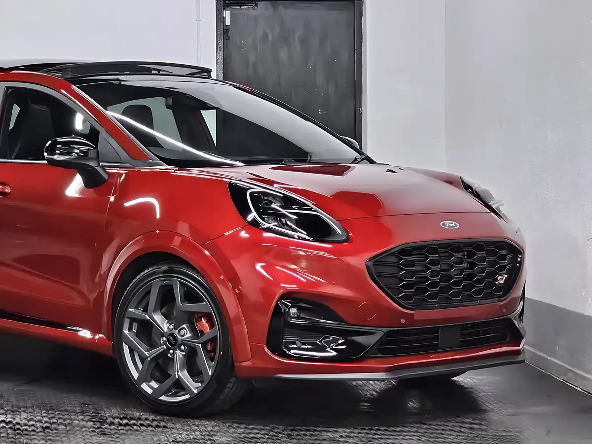 Used 2024 Ford Puma ST Fantastic Red - Interior and Exterior details 17