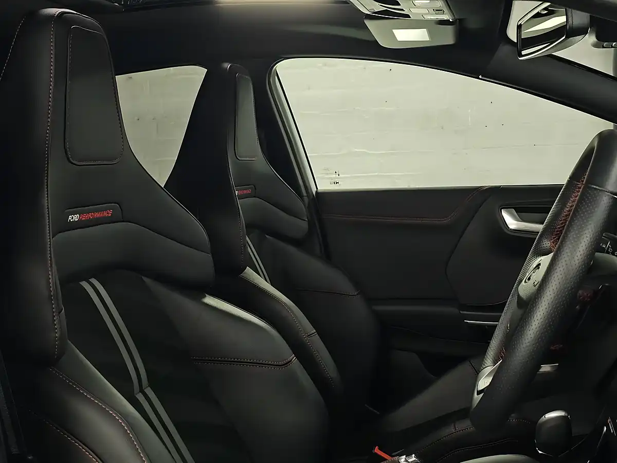Used 2024 Ford Puma ST Frozen White - Interior and Exterior details 12