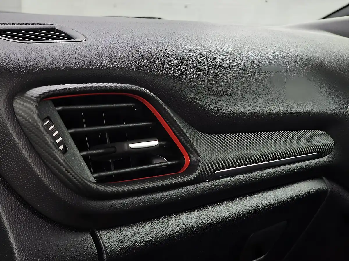 Used 2024 Ford Puma ST Frozen White - Interior and Exterior details 15