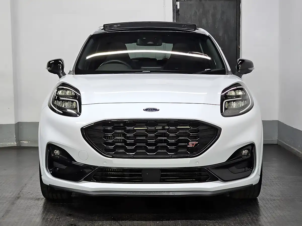 Used 2024 Ford Puma ST Frozen White - Interior and Exterior details 3