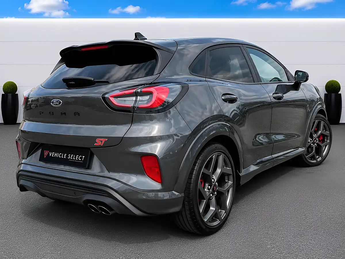 Used 2024 Ford Puma ST Grey - Interior and Exterior details 10