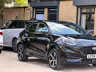 Used 2024 Ford Puma ST-Line Black - Interior and Exterior details 17