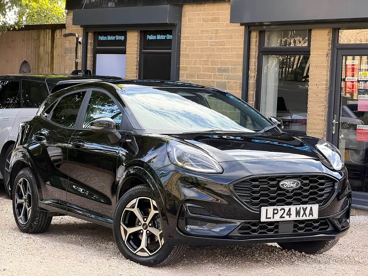 Used 2024 Ford Puma ST-Line Black - Interior and Exterior details 3