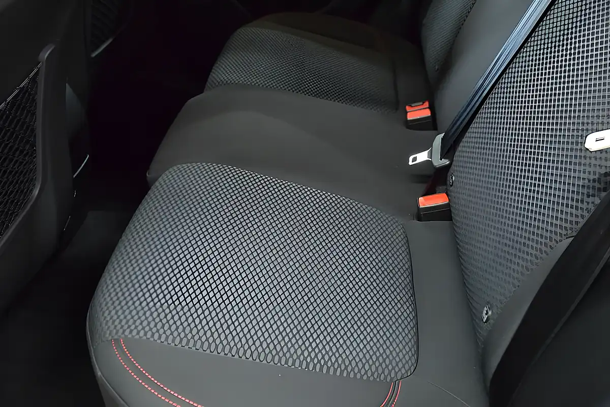 Used 2024 Ford Puma ST-Line Black - Interior and Exterior details 15