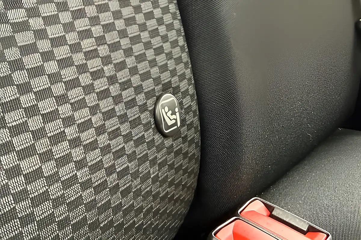 Used 2024 Ford Puma ST-Line Blue - Interior and Exterior details 11