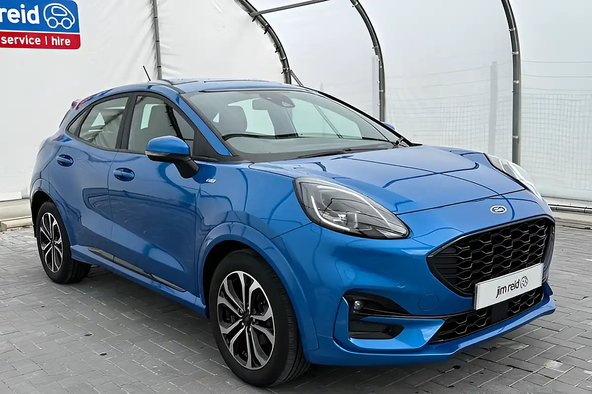 Used 2024 Ford Puma ST-Line Blue - Interior and Exterior details 6