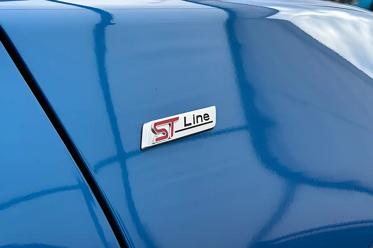 Used 2024 Ford Puma ST-Line Blue - Interior and Exterior details 9