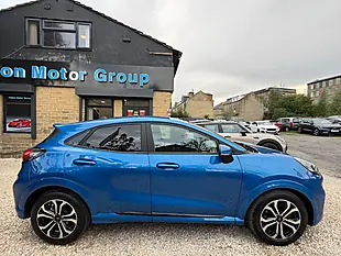 Used 2024 Ford Puma ST-Line Blue - Interior and Exterior details 8