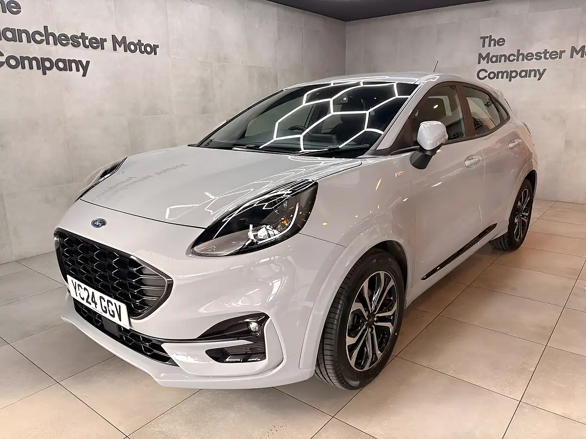 Used 2024 Ford Puma ST-Line Grey - Front View
