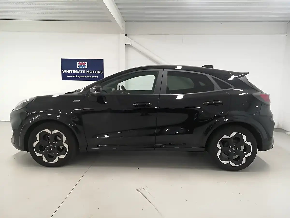 Used 2024 Ford Puma ST-Line X Black - Interior and Exterior details 3