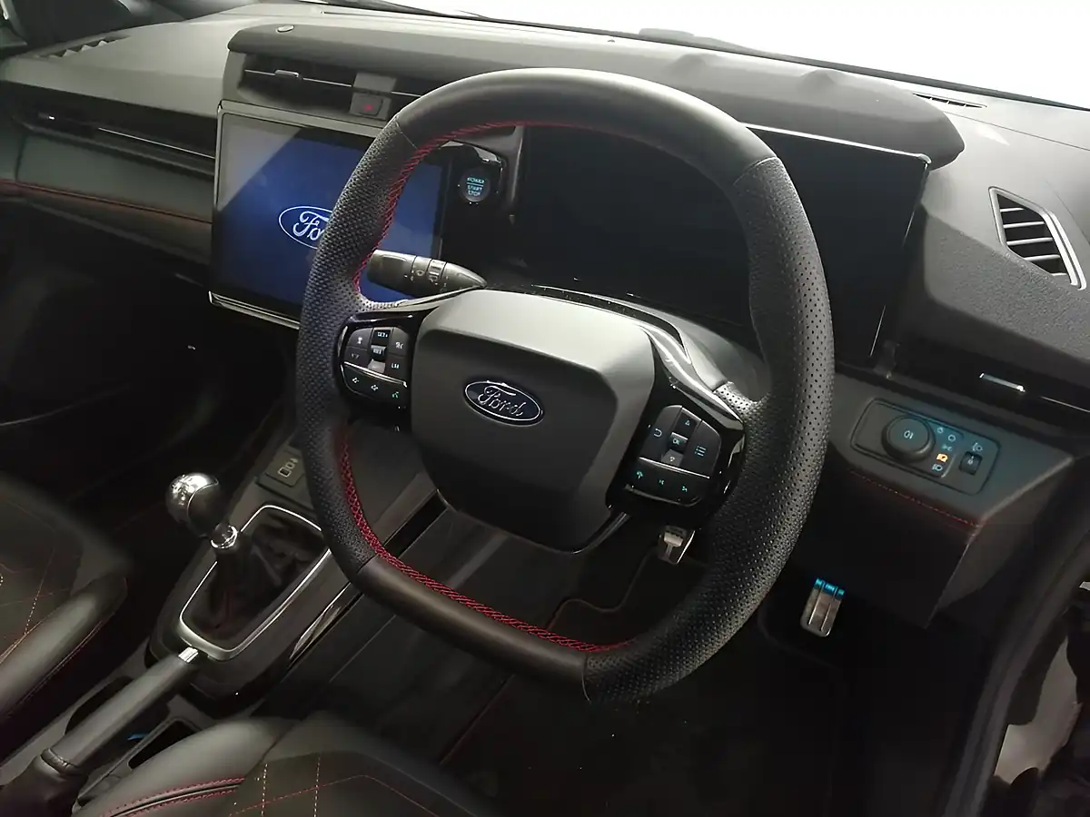 Used 2024 Ford Puma ST-Line X Black - Interior and Exterior details 8