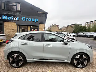 Used 2024 Ford Puma ST-Line X Grey - Interior and Exterior details 4