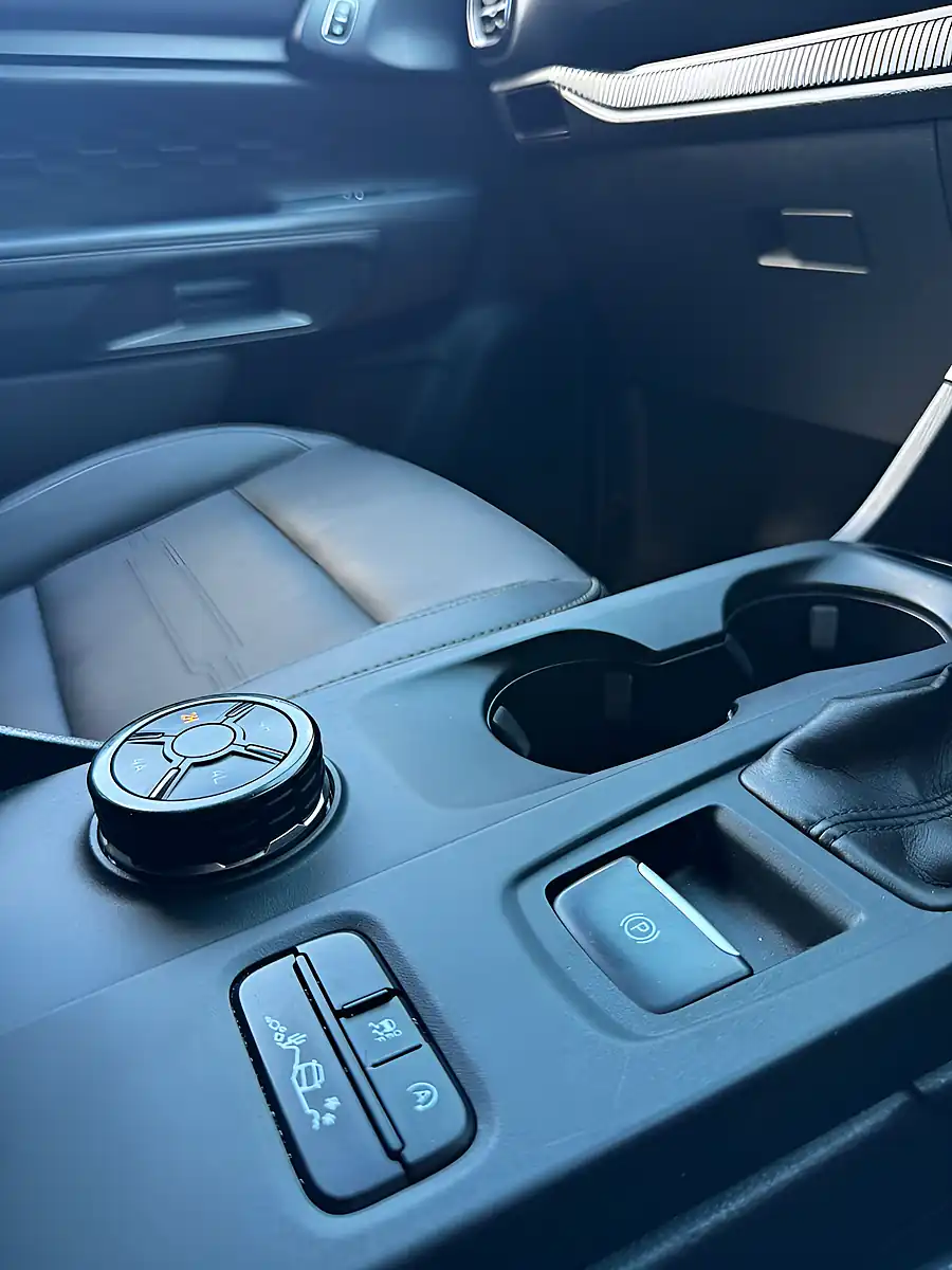Used 2024 Ford Ranger Tremor Black - Interior and Exterior details 13