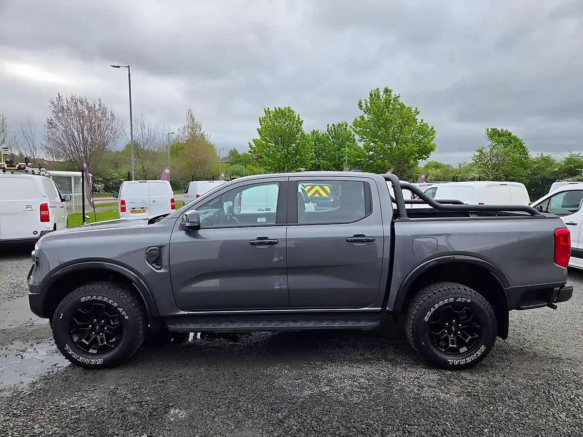 Used 2024 Ford Ranger Tremor Grey - Interior and Exterior details 8