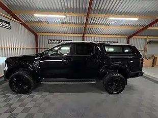 Used 2024 Ford Ranger Wildtrak Black - Interior and Exterior details 19