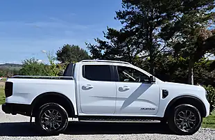Used 2024 Ford Ranger Wildtrak Double Cab White - Interior and Exterior details 4