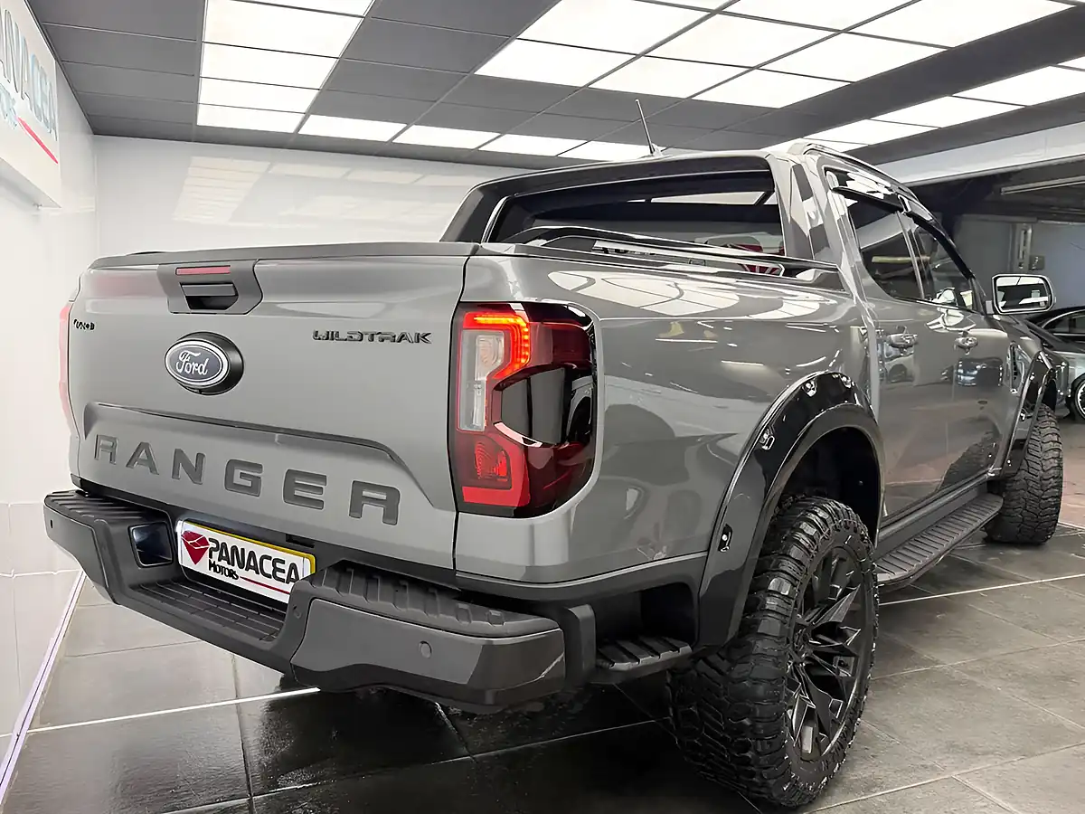 Used 2024 Ford Ranger Wildtrak Grey - Interior and Exterior details 16