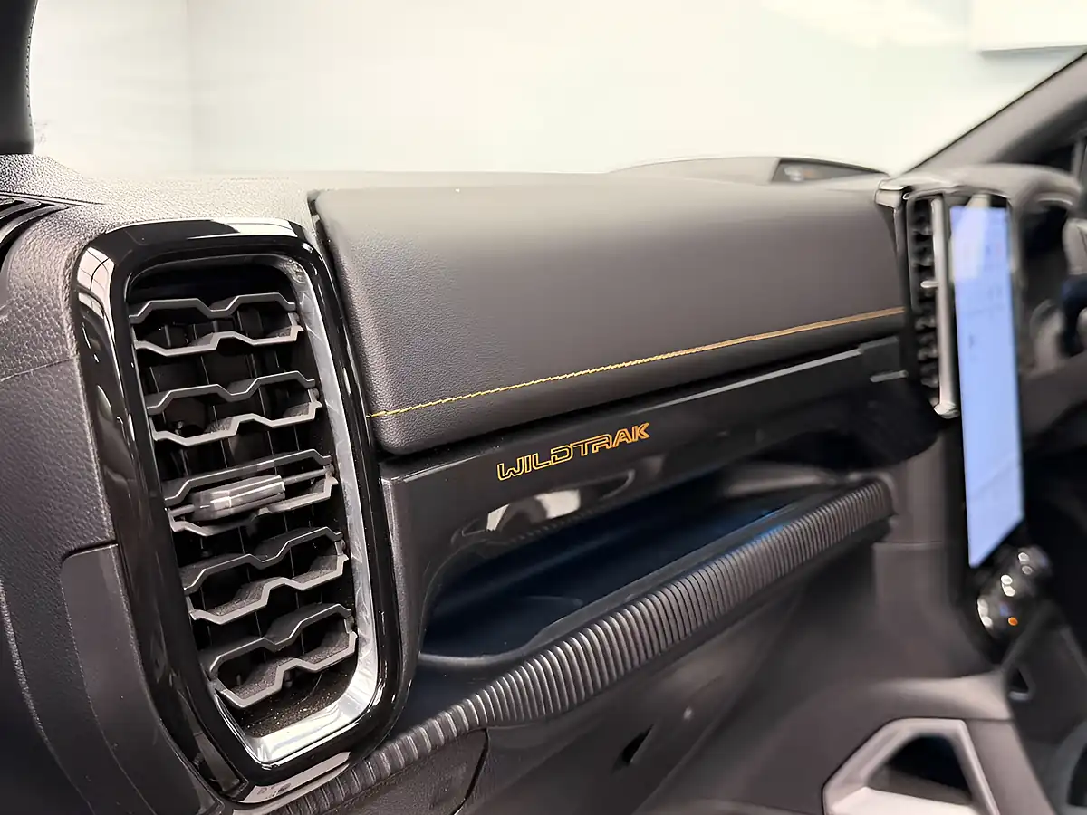 Used 2024 Ford Ranger Wildtrak Grey - Interior and Exterior details 17