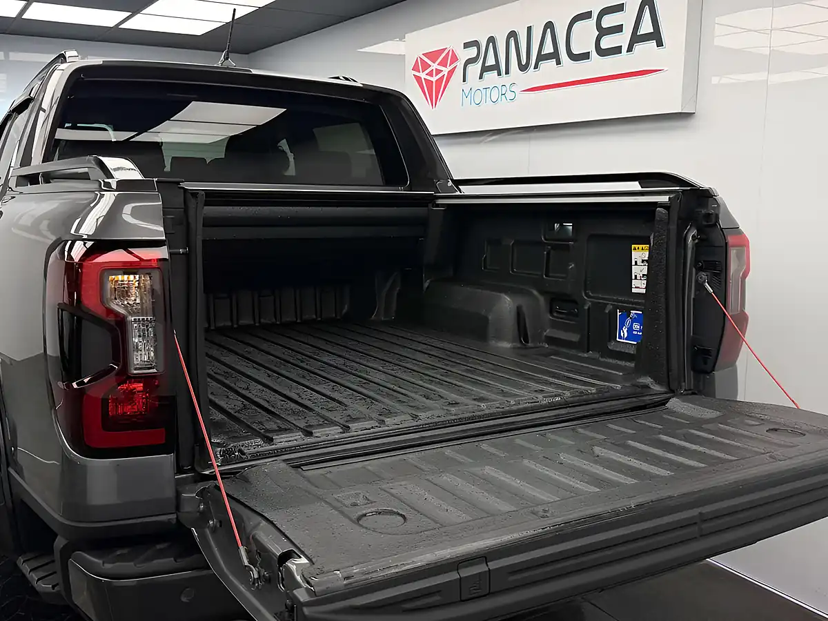 Used 2024 Ford Ranger Wildtrak Grey - Interior and Exterior details 18