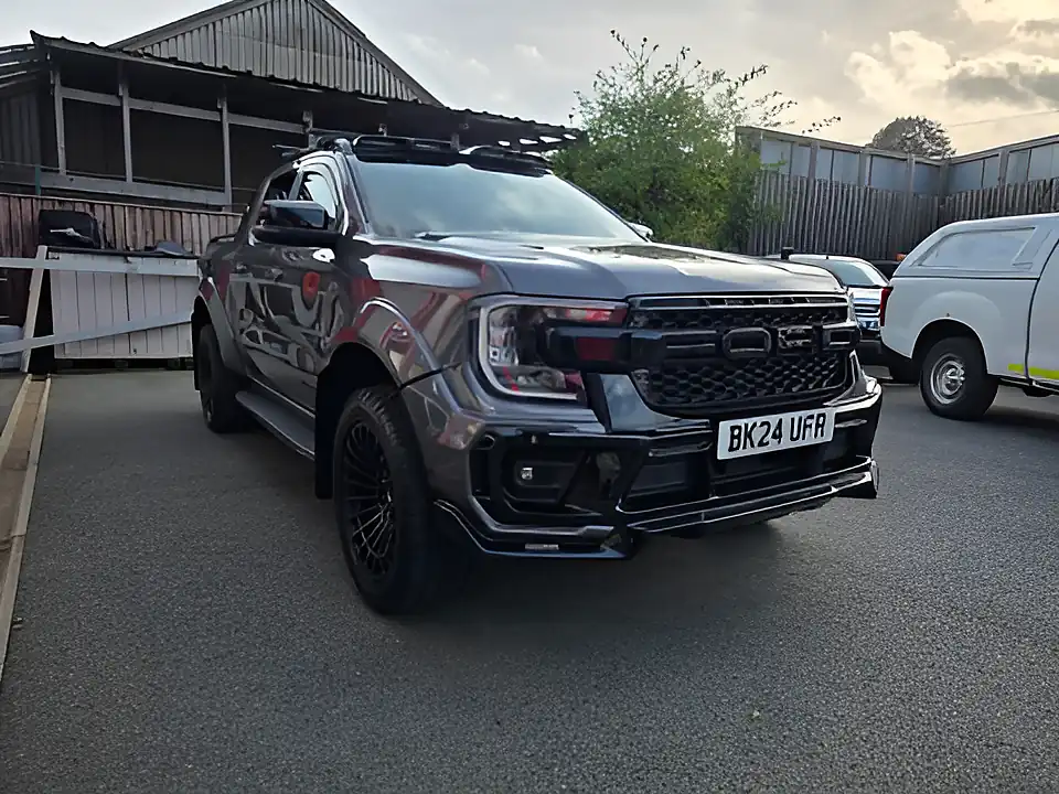 Used 2024 Ford Ranger Wildtrak Grey - Interior and Exterior details 3