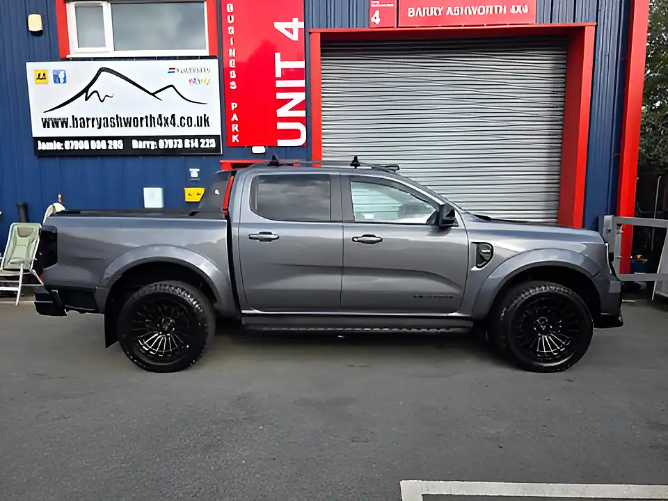 Used 2024 Ford Ranger Wildtrak Grey - Interior and Exterior details 4