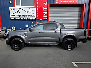 Used 2024 Ford Ranger Wildtrak Grey - Interior and Exterior details 5