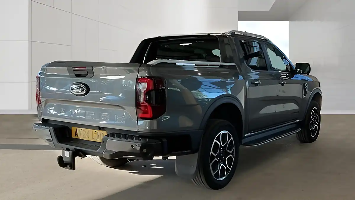 Used 2024 Ford Ranger Wildtrak Grey - Interior and Exterior details 12