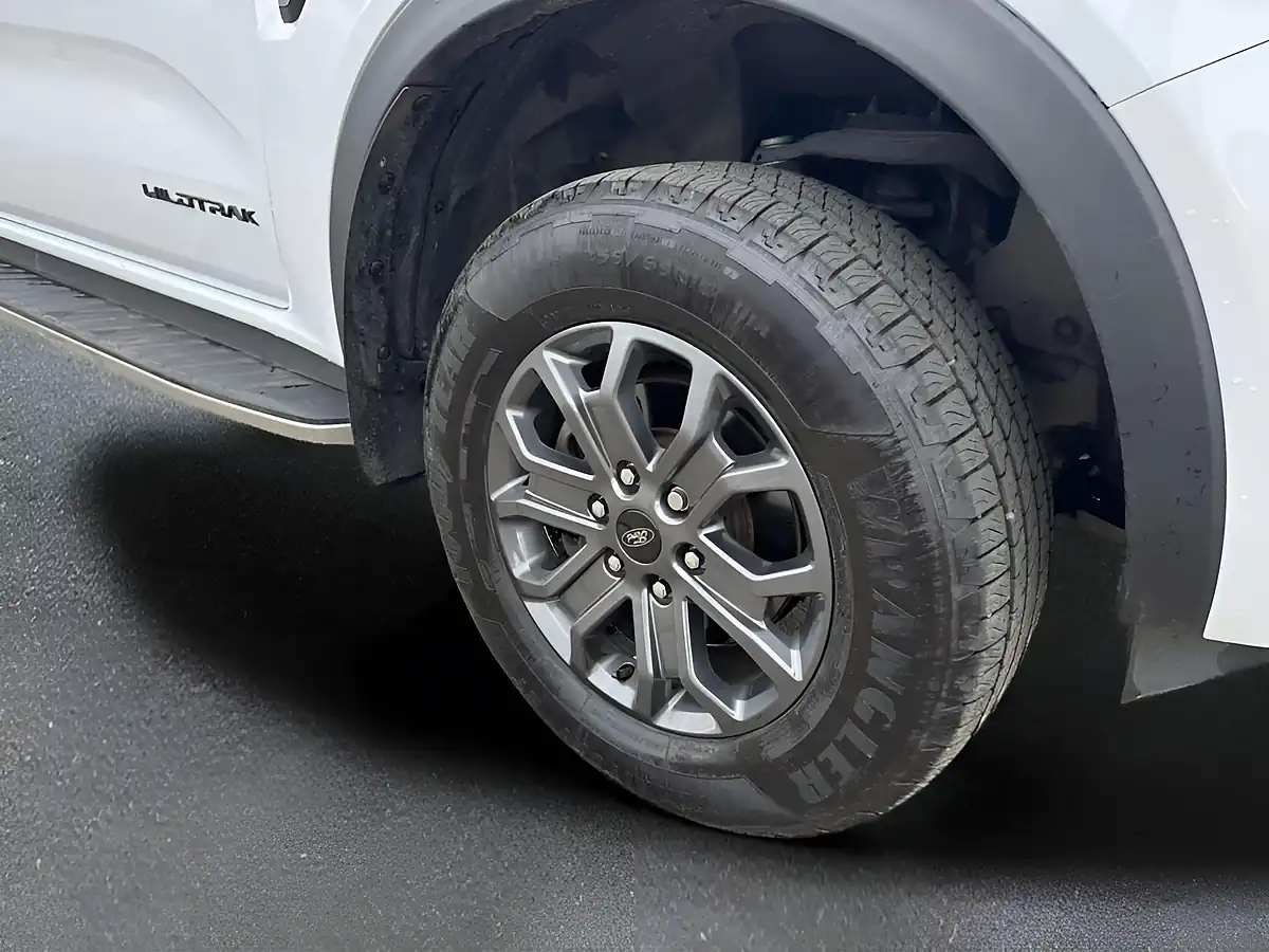 Used 2024 Ford Ranger Wildtrak White - Interior and Exterior details 14