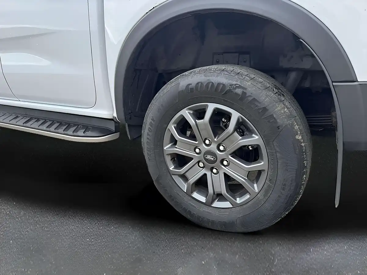 Used 2024 Ford Ranger Wildtrak White - Interior and Exterior details 16